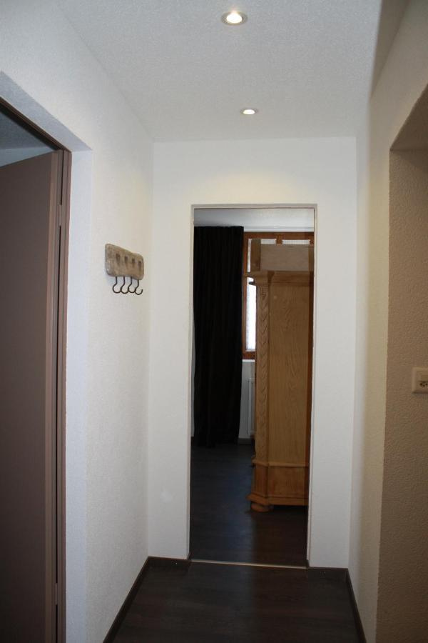 Hotel De La Gare Monthey Luaran gambar