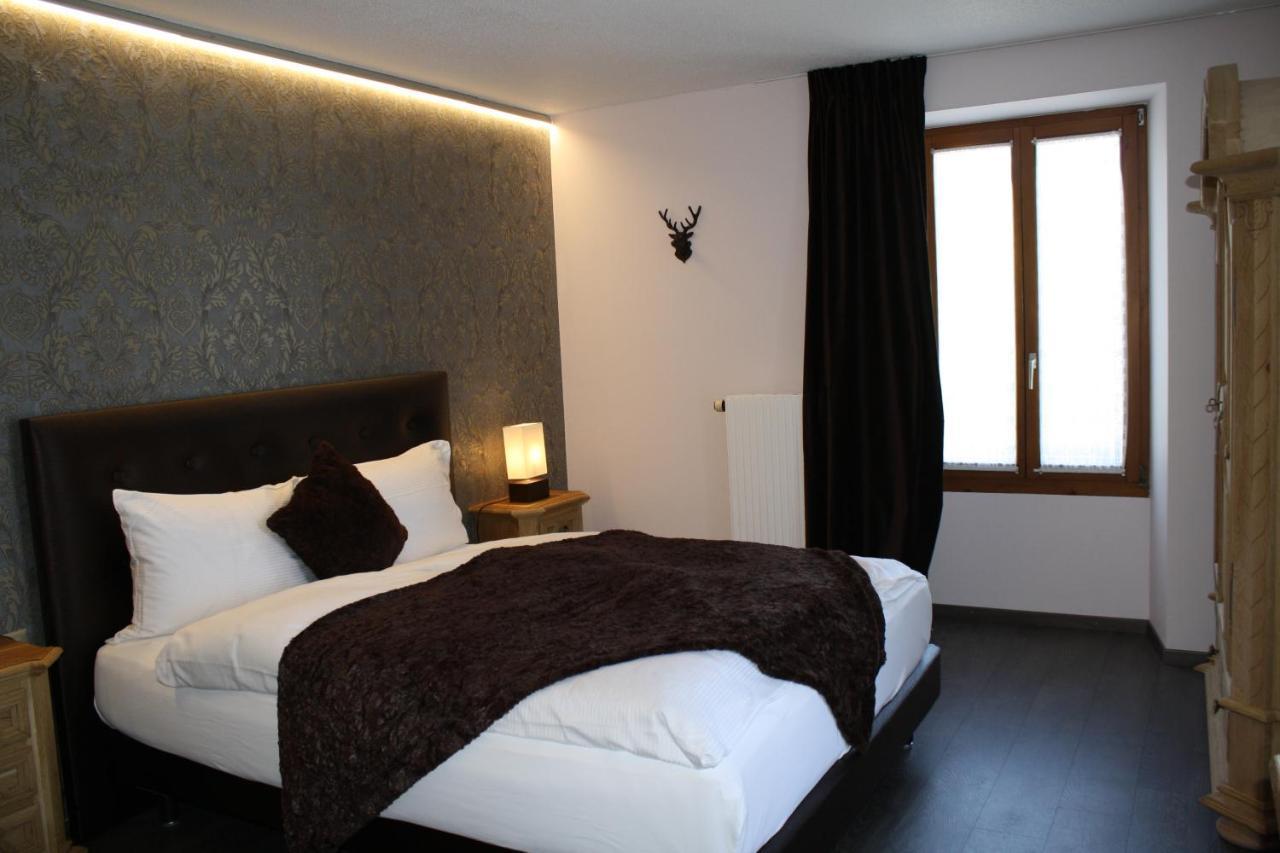 Hotel De La Gare Monthey Luaran gambar