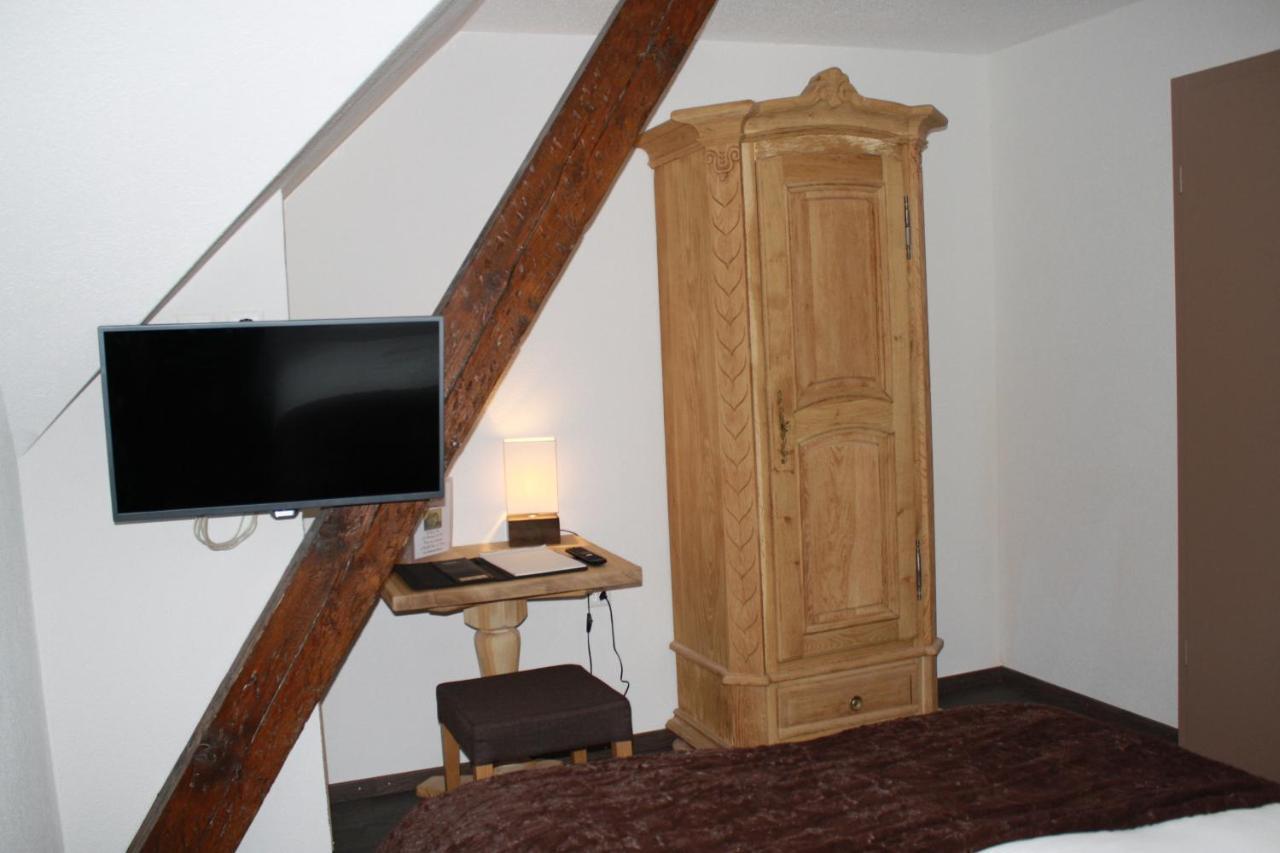 Hotel De La Gare Monthey Luaran gambar