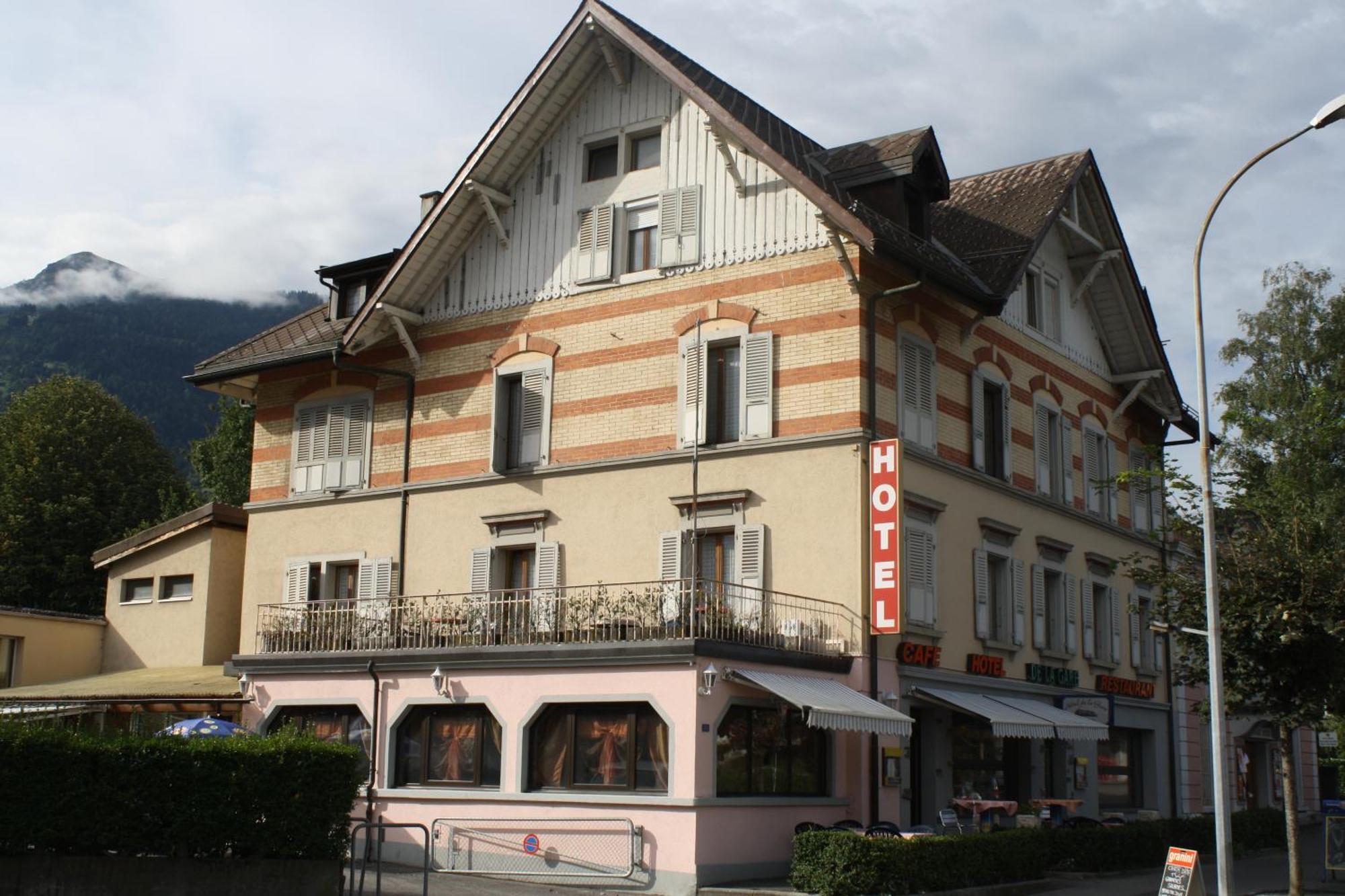 Hotel De La Gare Monthey Luaran gambar